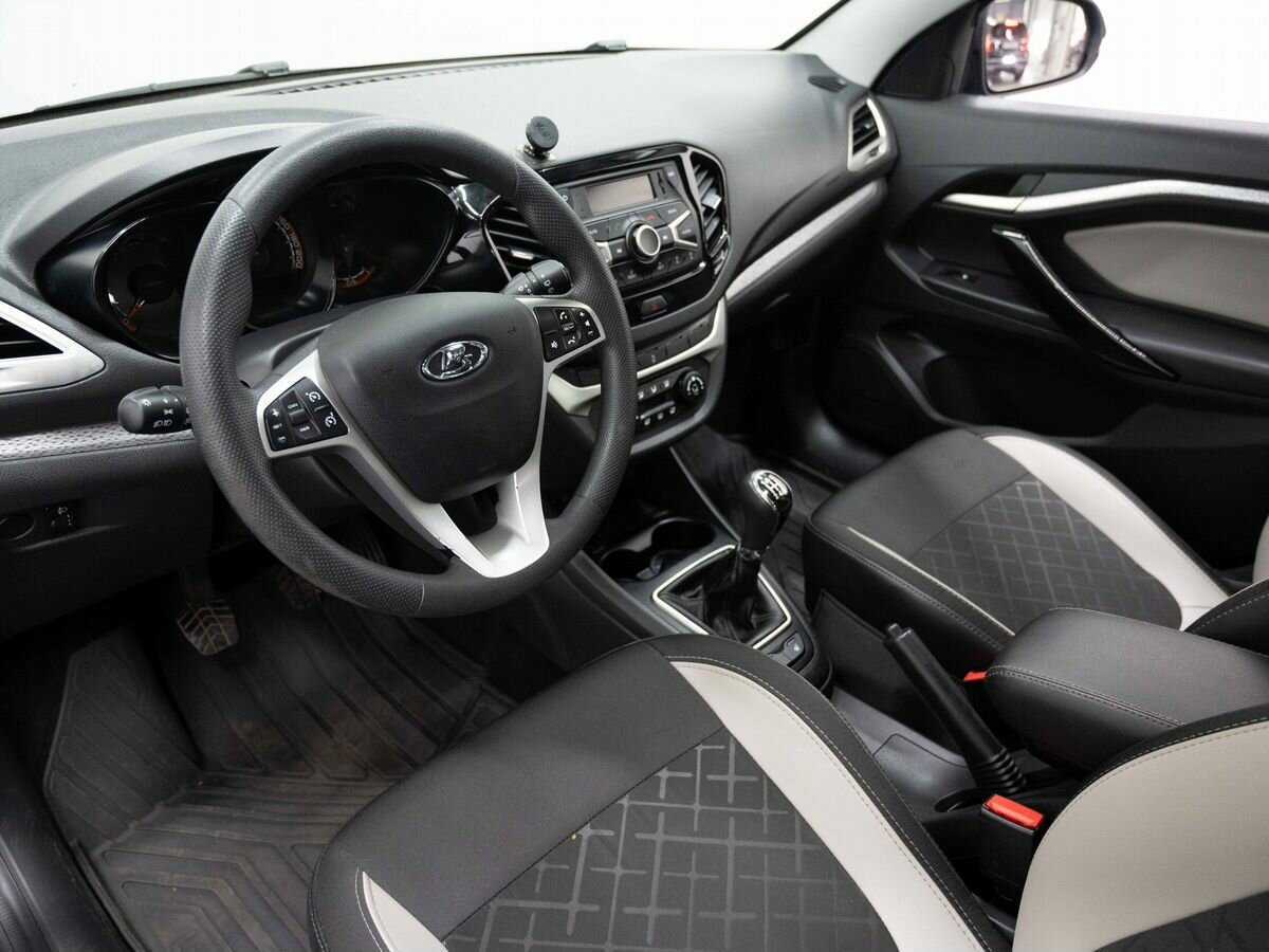 Lada (ВАЗ) Vesta б/у, 2020, Механическая. Фото: #6