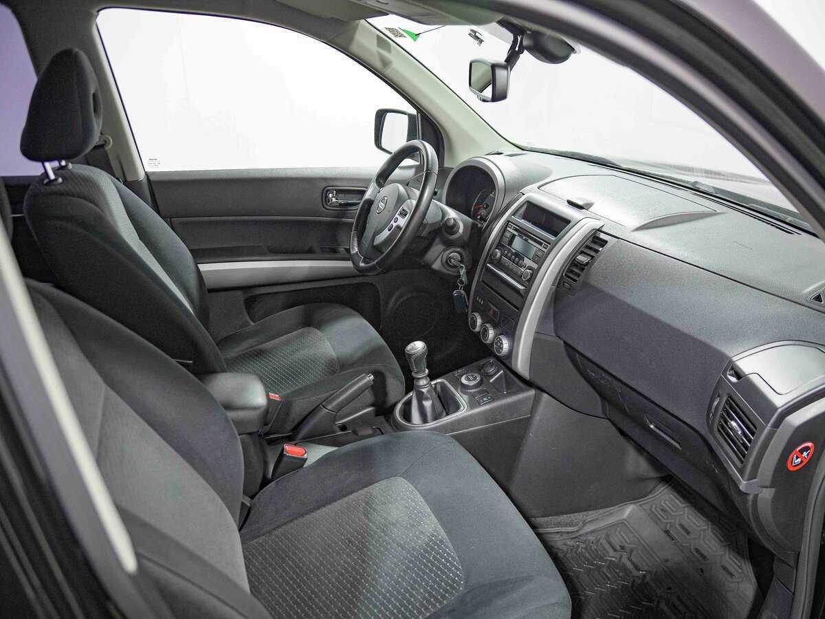 Nissan X-Trail б/у, 2014, Механическая. Фото: #16