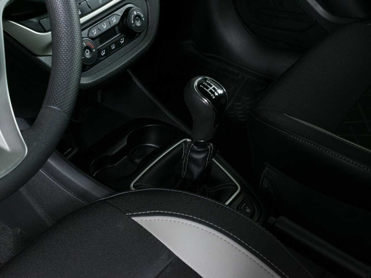 Lada (ВАЗ) Vesta б/у, 2019, Механическая. Фото: #13