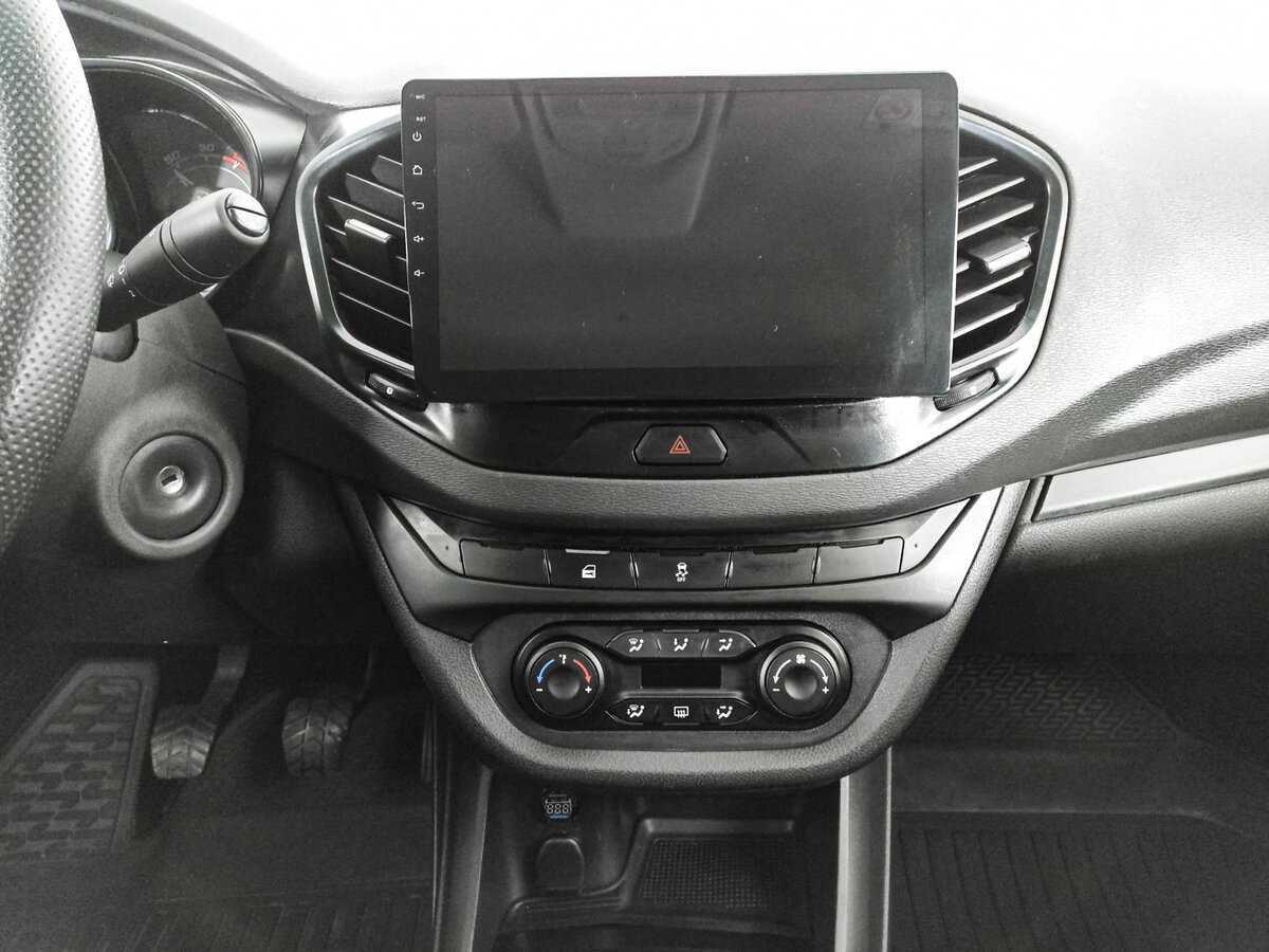 Lada (ВАЗ) Vesta б/у, 2017, Механическая. Фото: #12