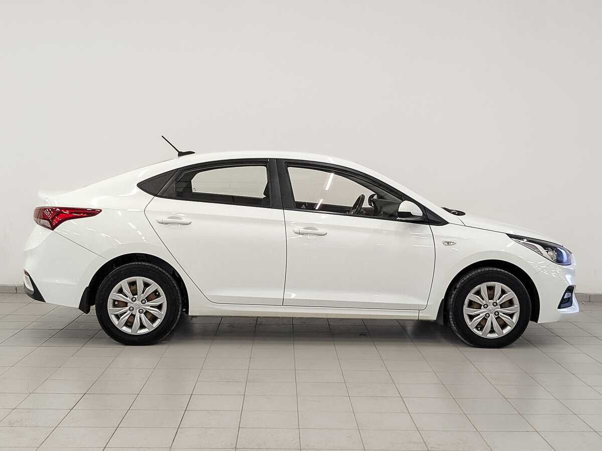 Hyundai Solaris б/у, 2017, Автоматическая. Фото: #3