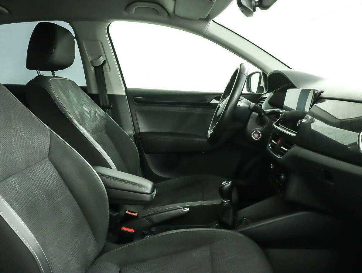 Volkswagen Polo б/у, 2021, Механическая. Фото: #7