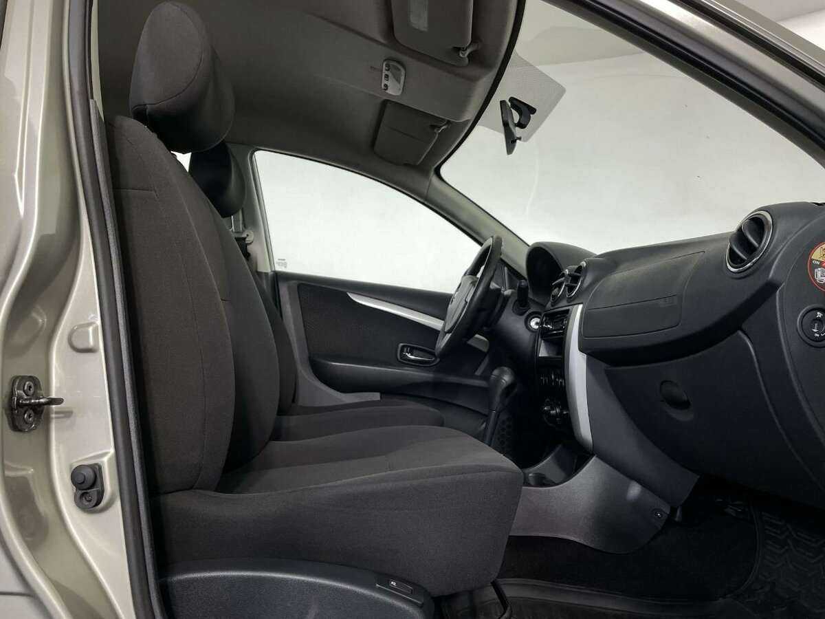 Nissan Almera б/у, 2013, Автоматическая. Фото: #13