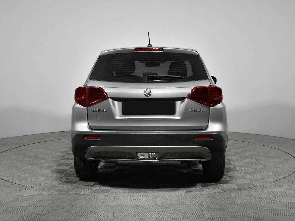 Suzuki Vitara б/у, 2019, Автоматическая. Фото: #5