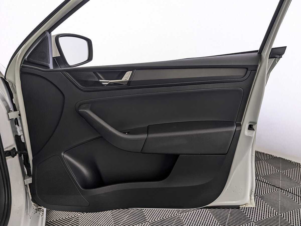 Skoda Rapid б/у, 2019, Автоматическая. Фото: #21