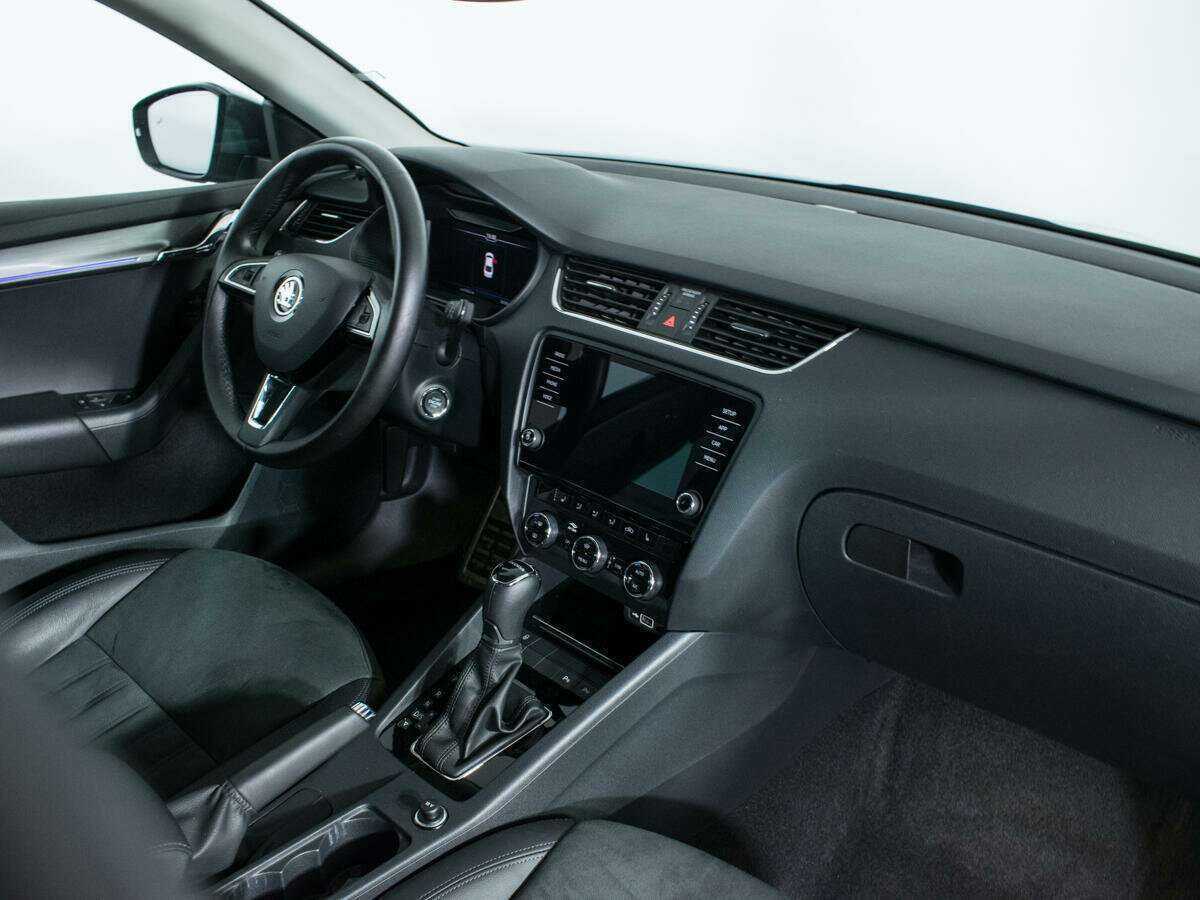 Skoda Octavia б/у, 2020, Автоматическая. Фото: #8