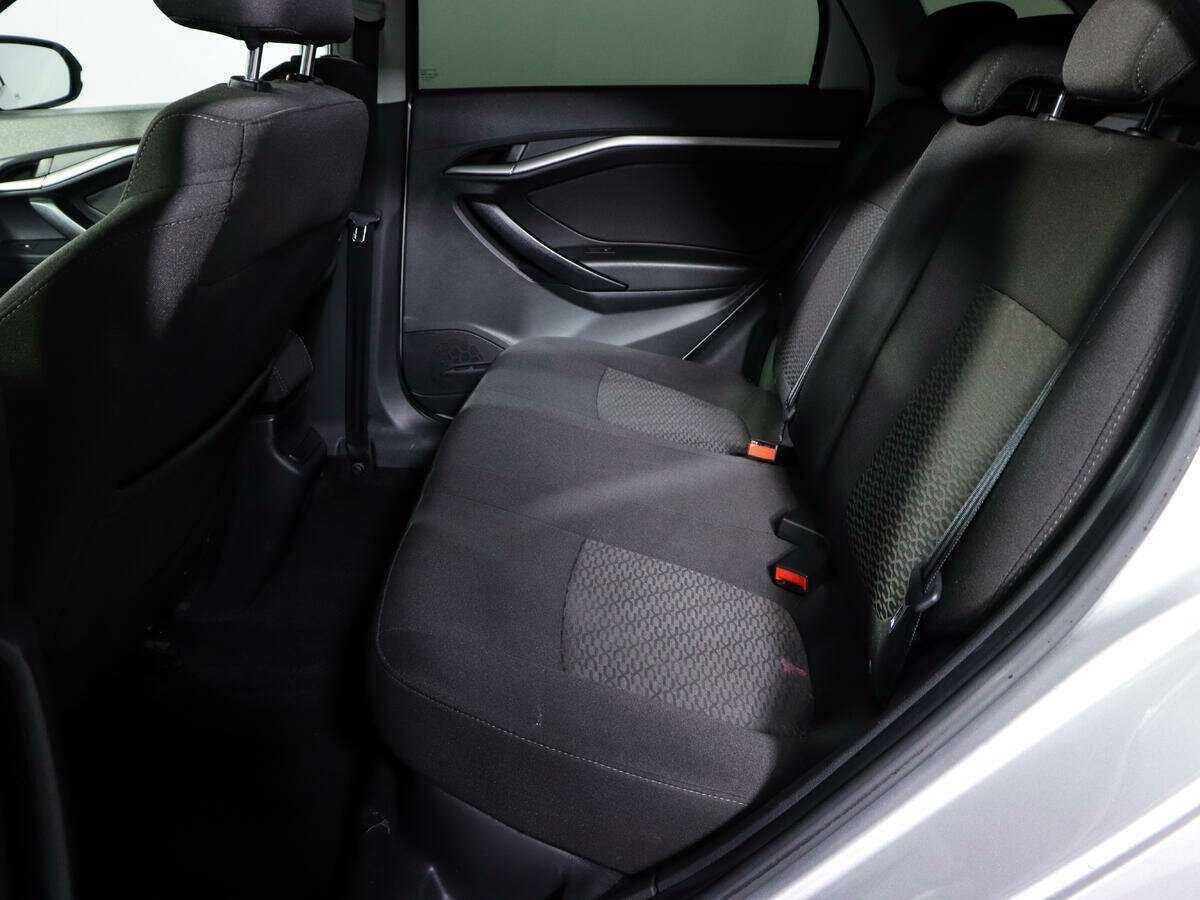 Lada (ВАЗ) Vesta б/у, 2019, Роботизированная. Фото: #7