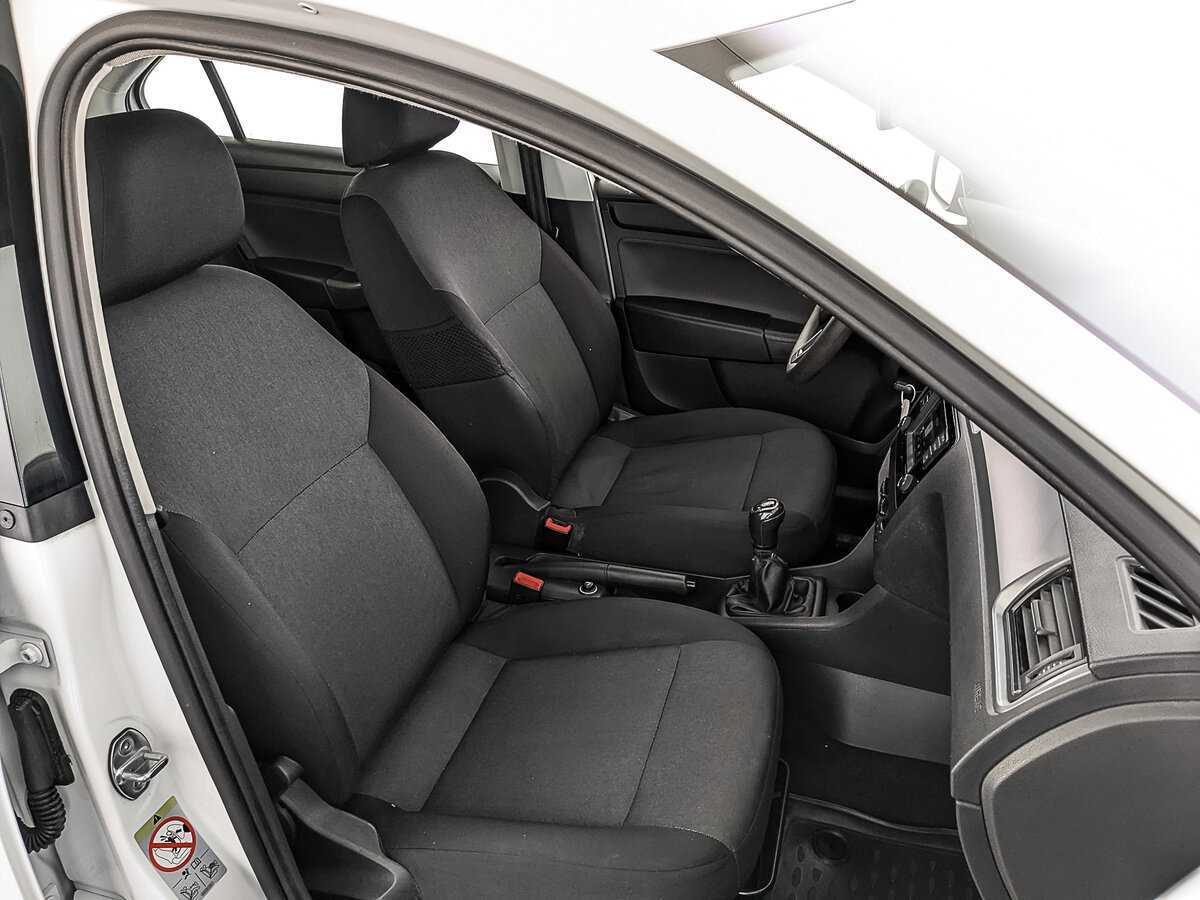 Skoda Rapid б/у, 2017, Механическая. Фото: #22