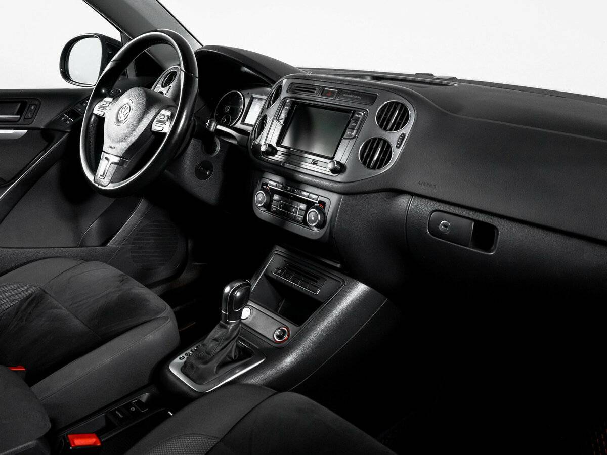 Volkswagen Tiguan б/у, 2015, Автоматическая. Фото: #8