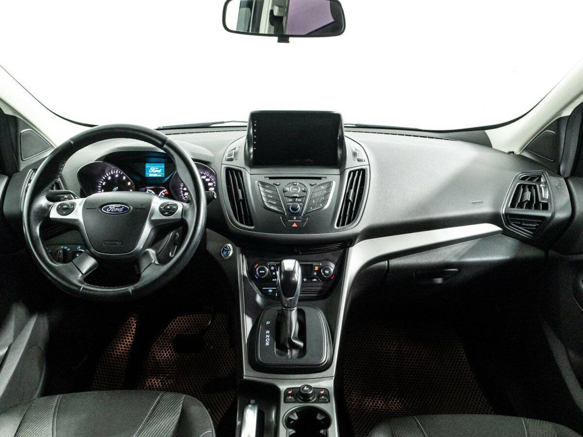Ford Kuga б/у, 2016, Автоматическая. Фото: #12