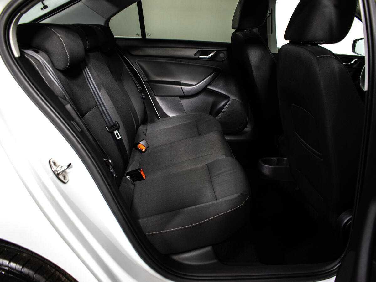 Skoda Rapid б/у, 2014, Механическая. Фото: #8