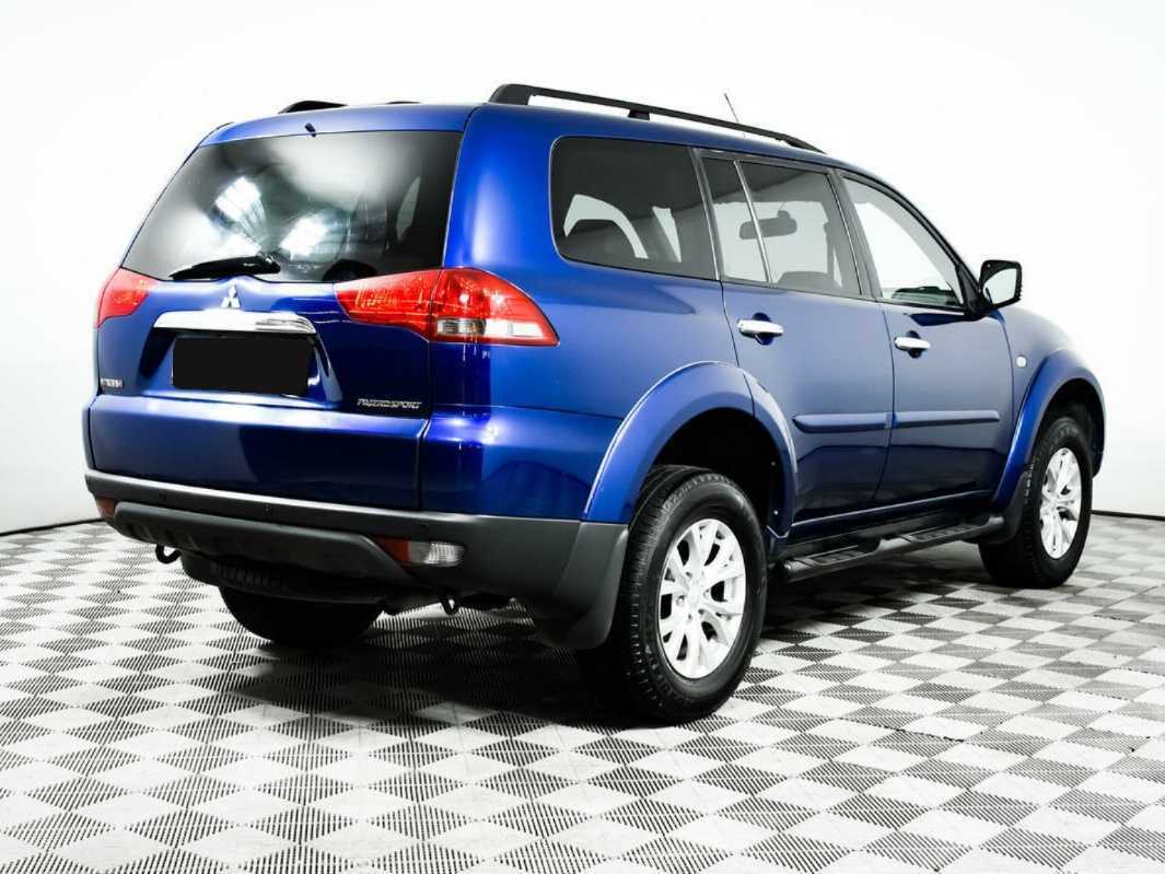 Mitsubishi Pajero Sport б/у, 2014, Автоматическая. Фото: #4