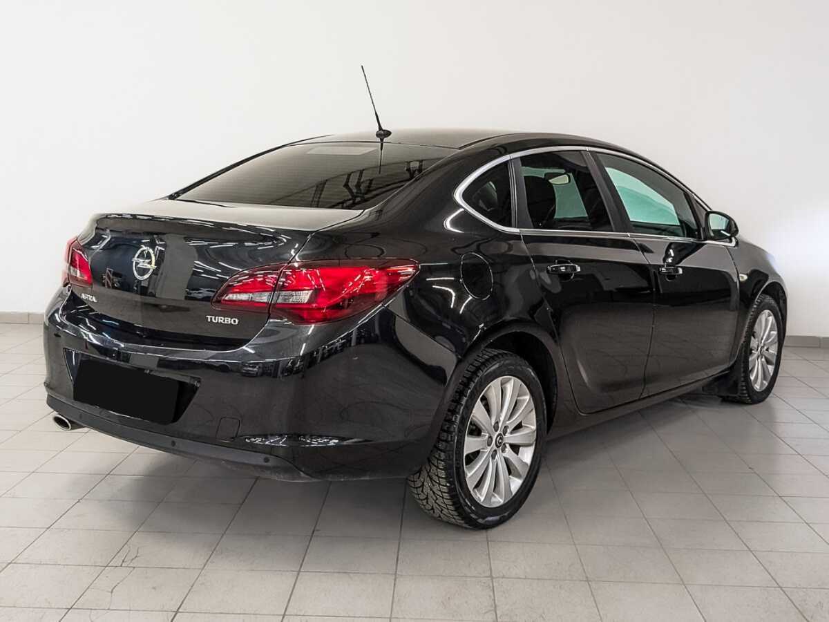 Opel Astra б/у, 2014, Автоматическая. Фото: #4