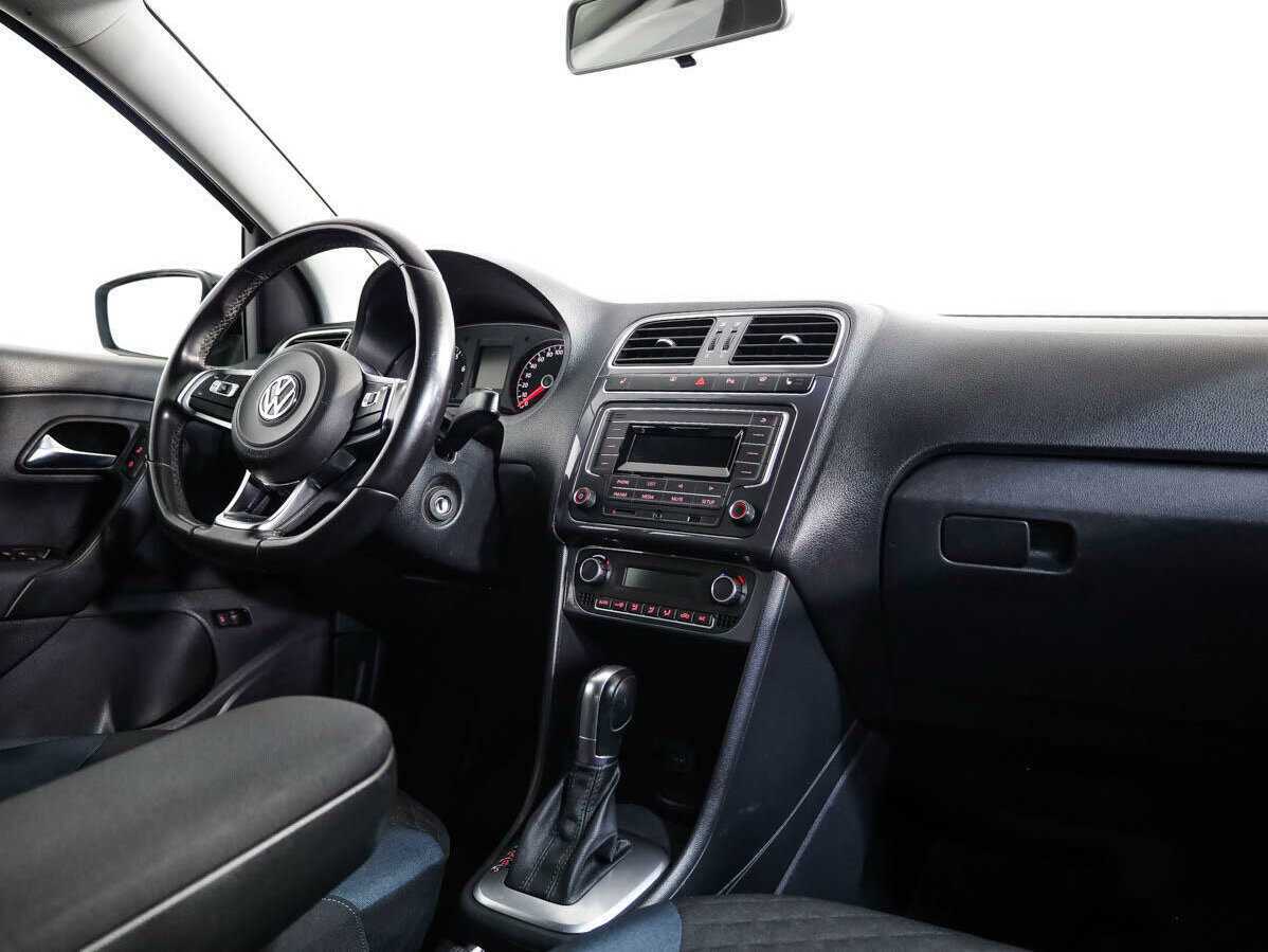 Volkswagen Polo б/у, 2020, Автоматическая. Фото: #7