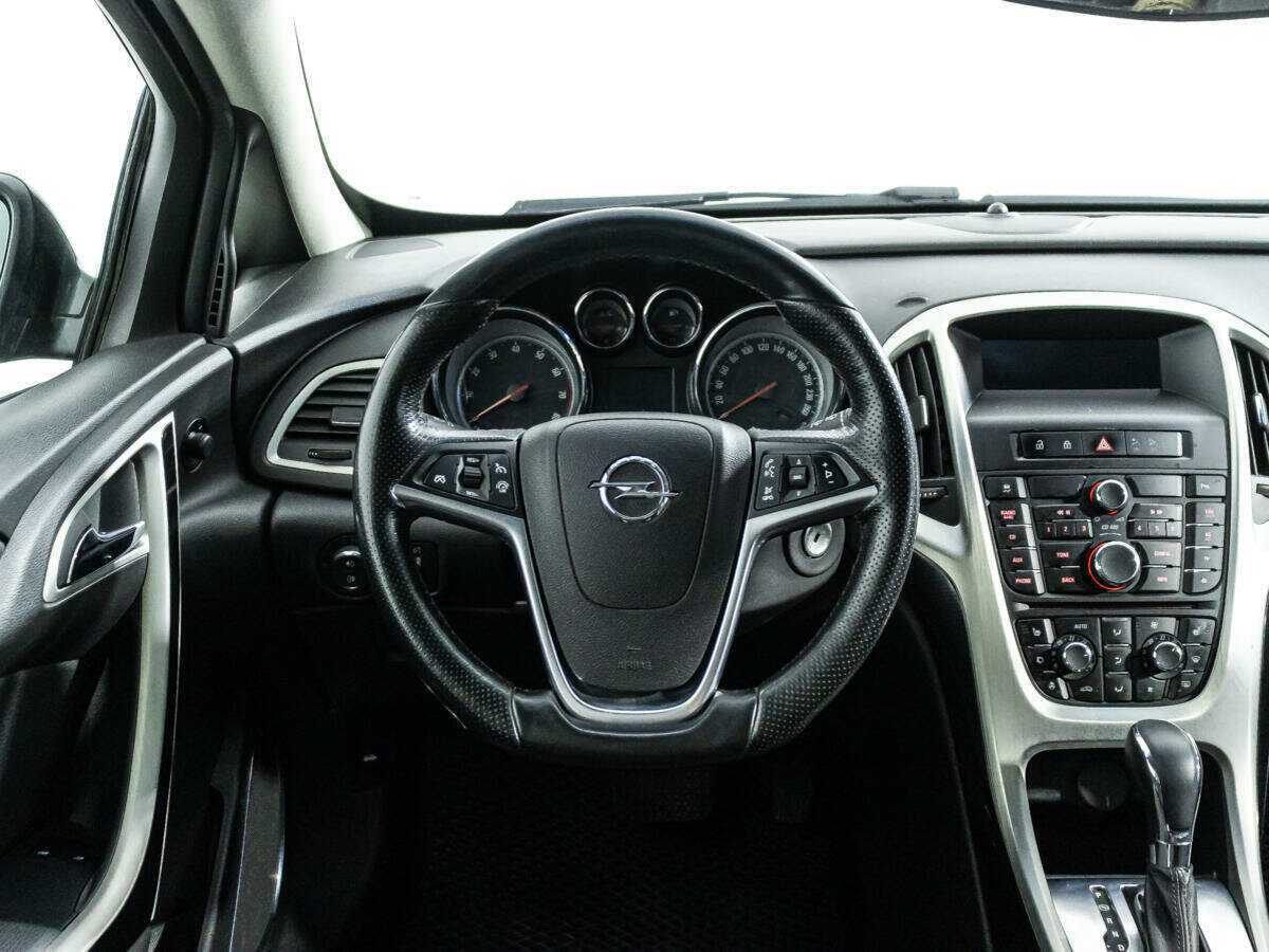 Opel Astra б/у, 2012, Автоматическая. Фото: #15