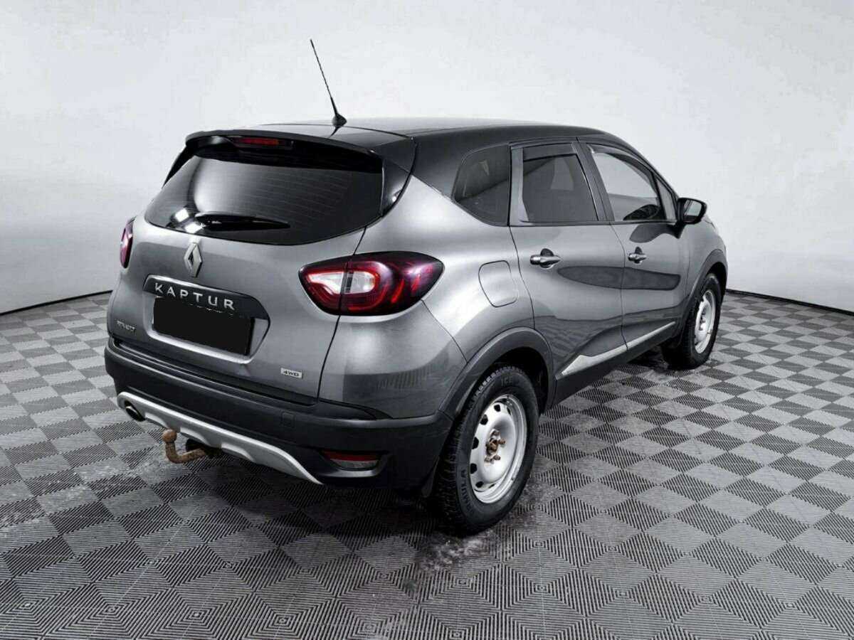 Renault Kaptur б/у, 2017, Автоматическая. Фото: #4
