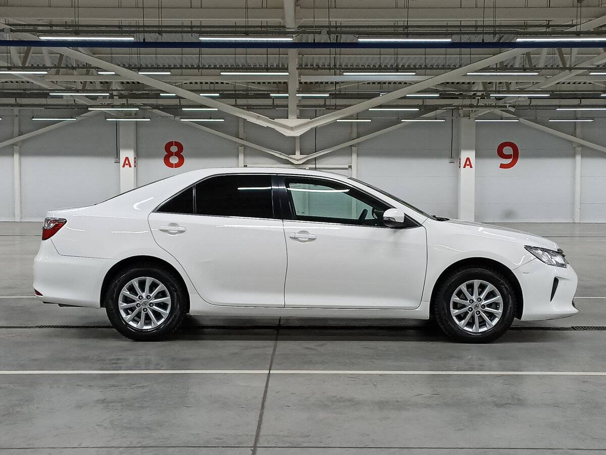 Toyota Camry б/у, 2016, Автоматическая. Фото: #3