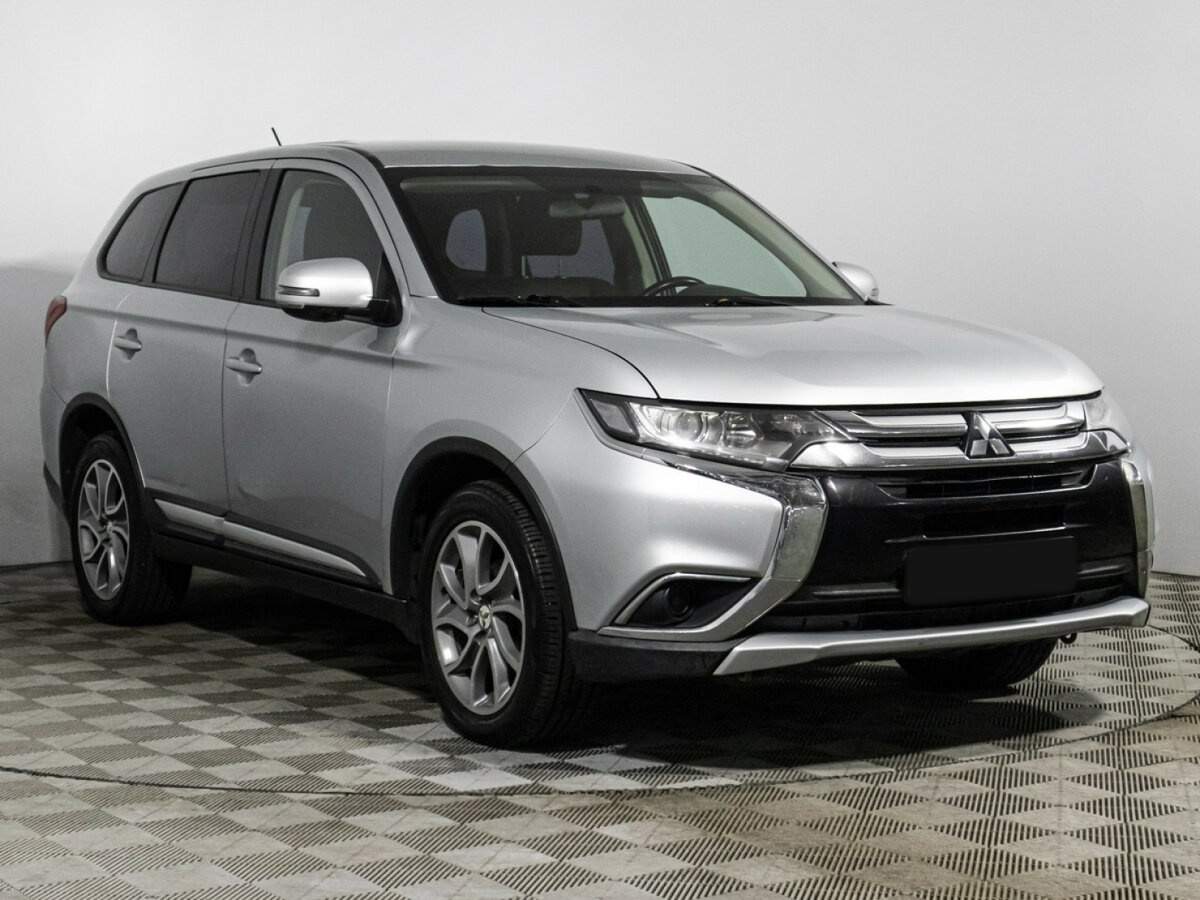 Mitsubishi Outlander б/у, 2016, Вариатор. Фото: #2