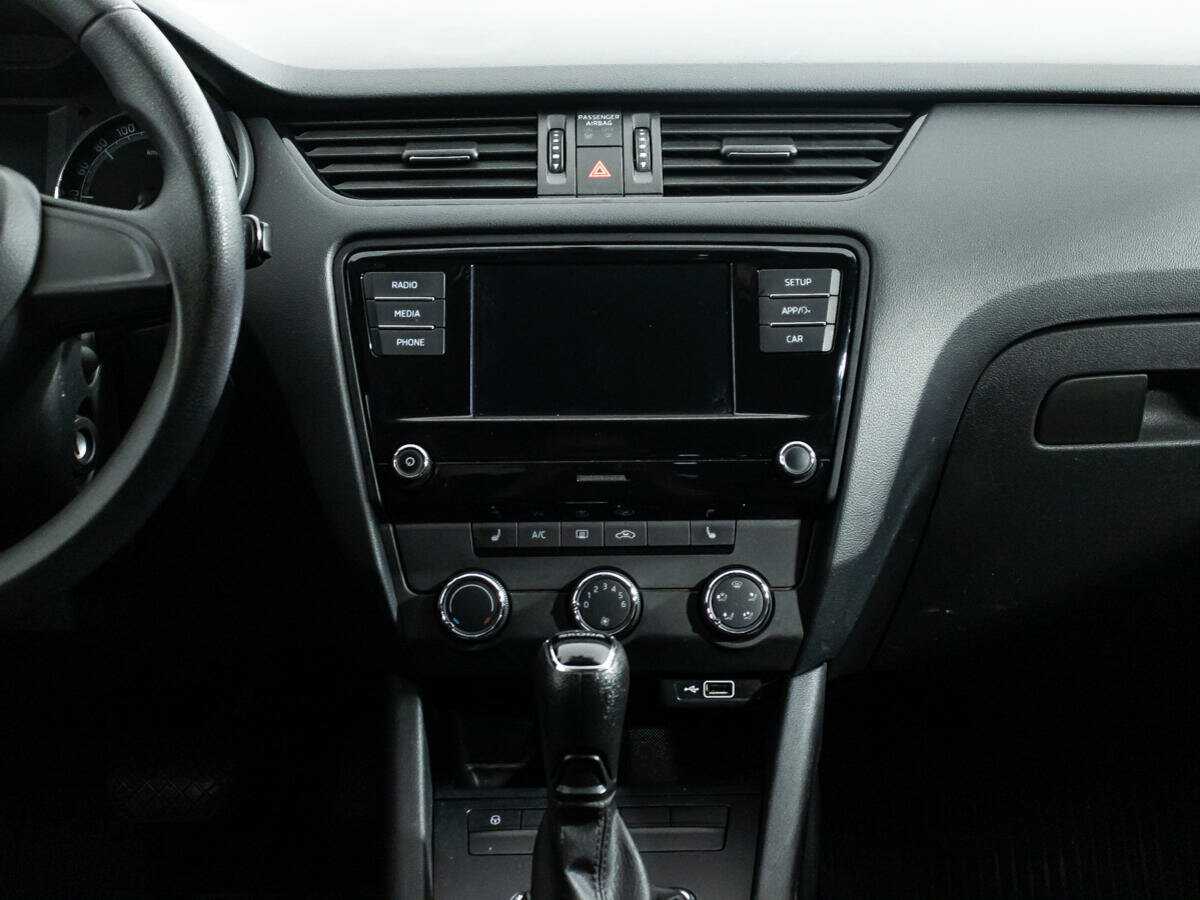 Skoda Octavia б/у, 2018, Автоматическая. Фото: #13