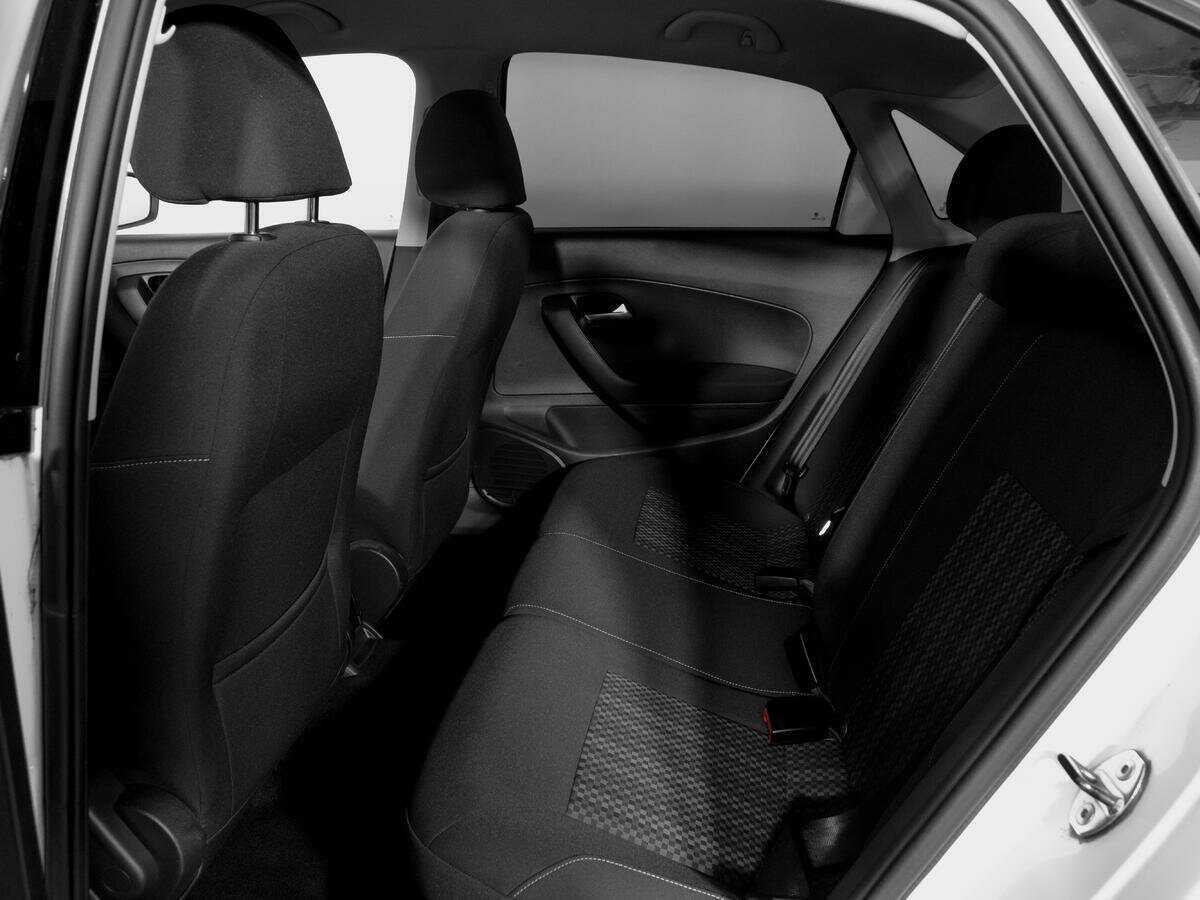 Volkswagen Polo б/у, 2017, Автоматическая. Фото: #9