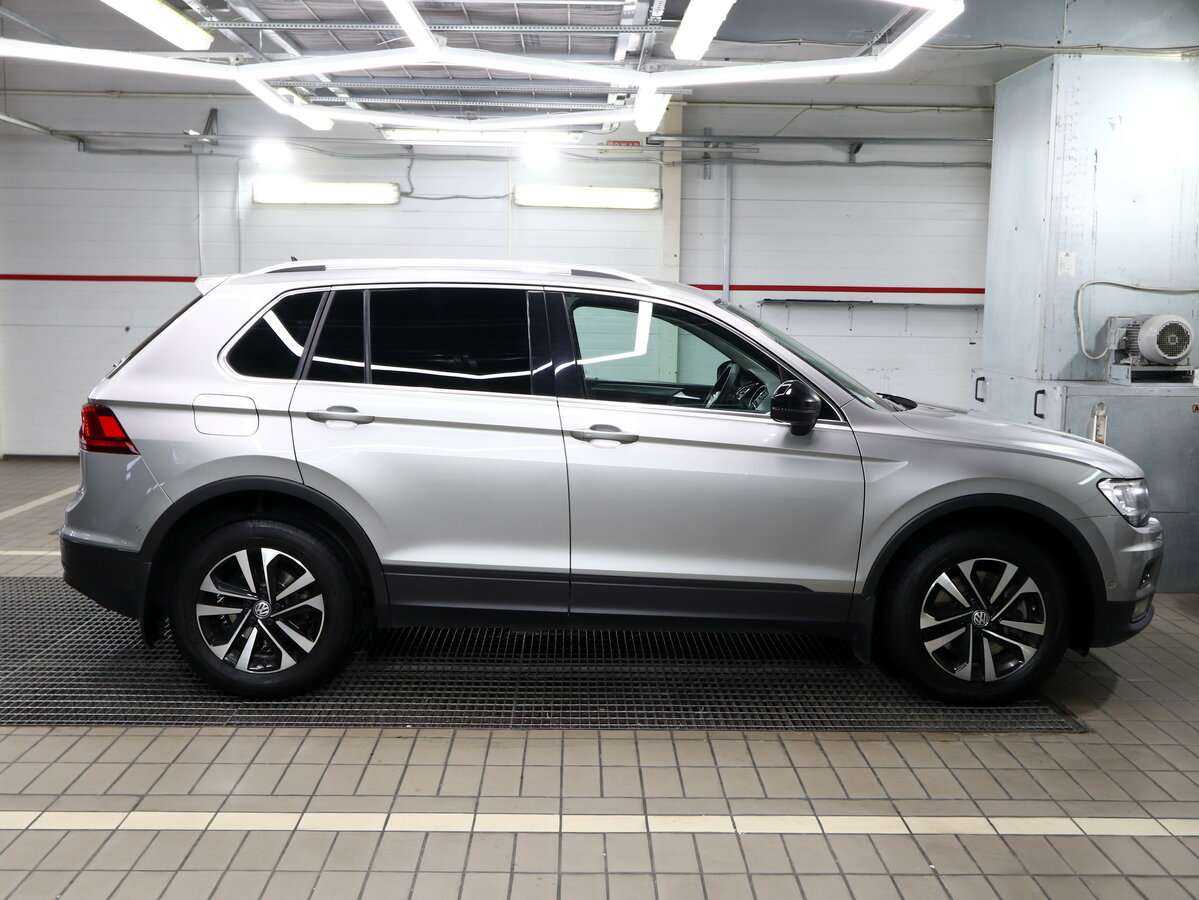 Volkswagen Tiguan б/у, 2019, Роботизированная. Фото: #2