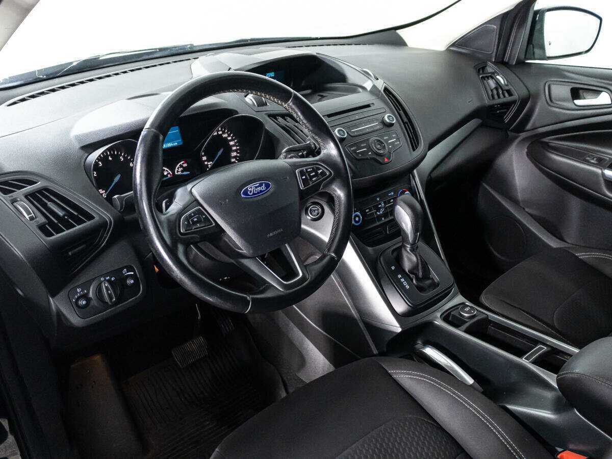 Ford Kuga б/у, 2017, Автоматическая. Фото: #10