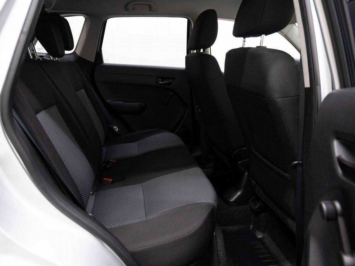 Suzuki Vitara б/у, 2016, Автоматическая. Фото: #12