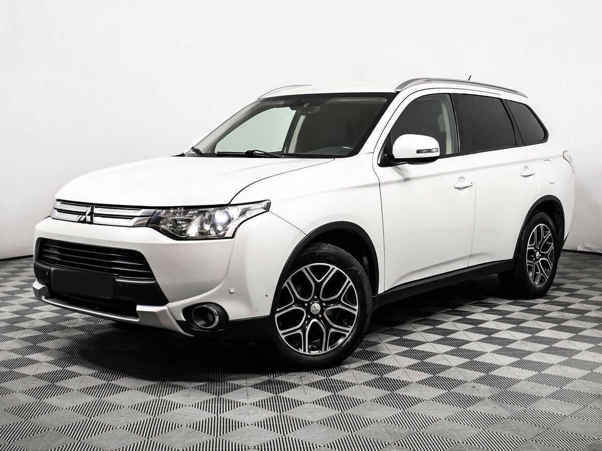 Mitsubishi Outlander б/у, 2015, Вариатор. Посмотреть фото
