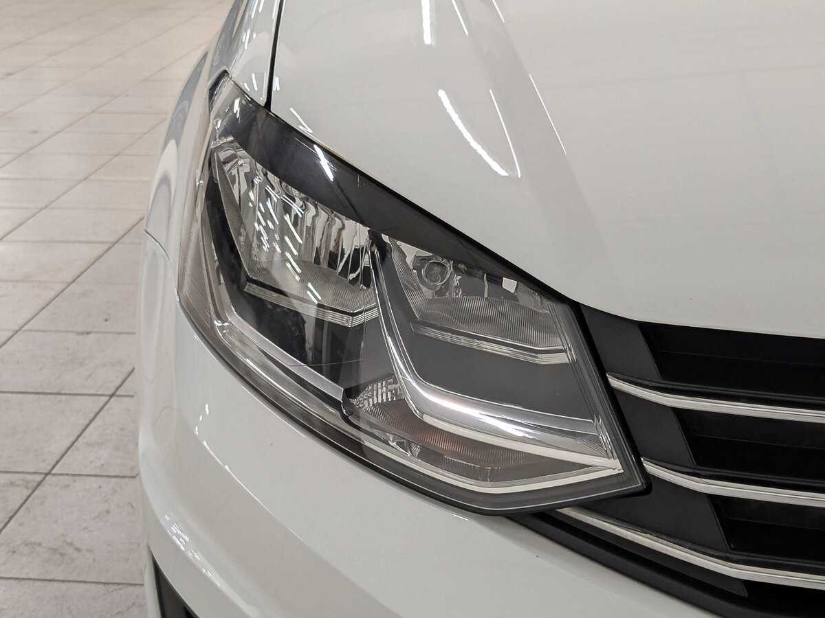 Volkswagen Polo б/у, 2018, Механическая. Фото: #10