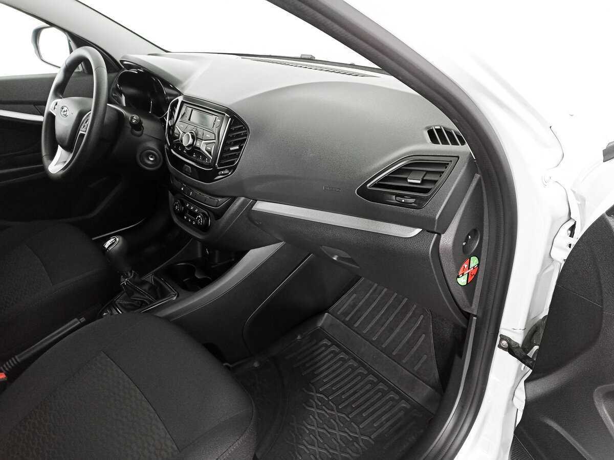 Lada (ВАЗ) Vesta б/у, 2021, Механическая. Фото: #6
