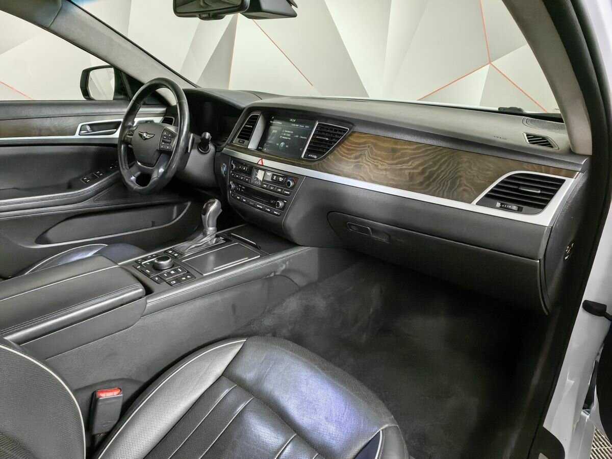 Hyundai Genesis б/у, 2014, Автоматическая. Фото: #8
