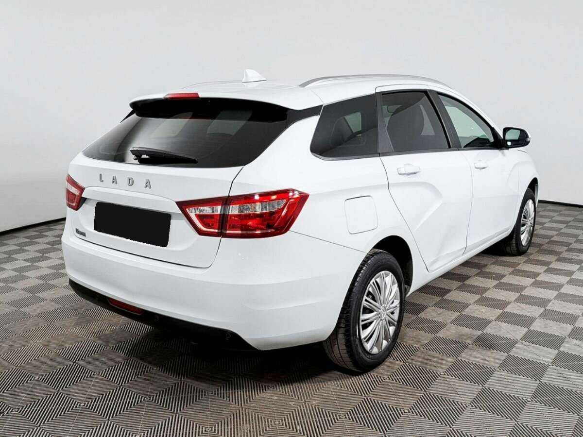 Lada (ВАЗ) Vesta б/у, 2018, Механическая. Фото: #4