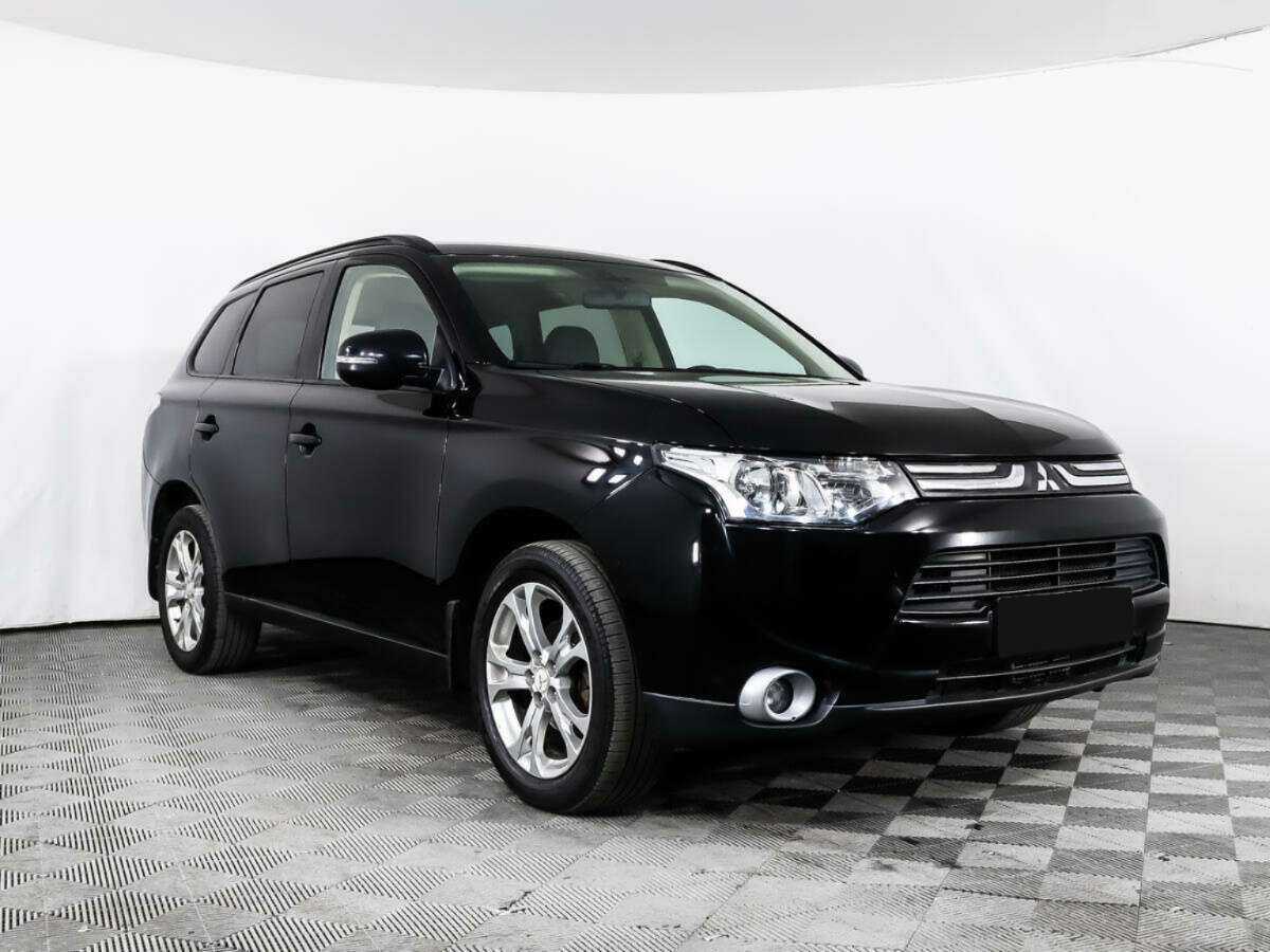 Mitsubishi Outlander б/у, 2013, Вариатор. Фото: #2