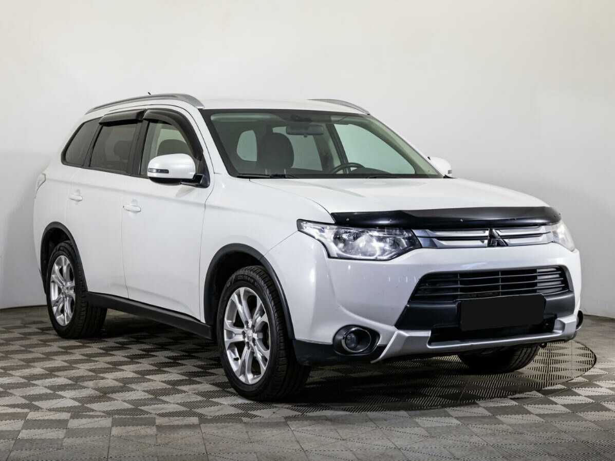 Mitsubishi Outlander б/у, 2014, Вариатор. Фото: #2