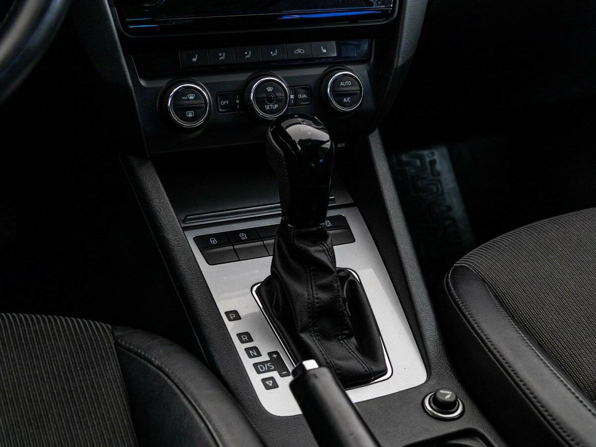 Skoda Octavia б/у, 2014, Роботизированная. Фото: #9