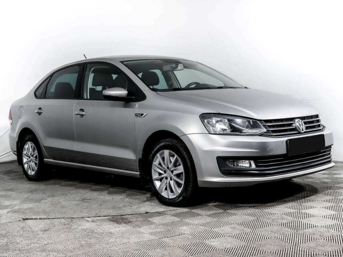 Volkswagen Polo б/у, 2020, Механическая. Фото: #2