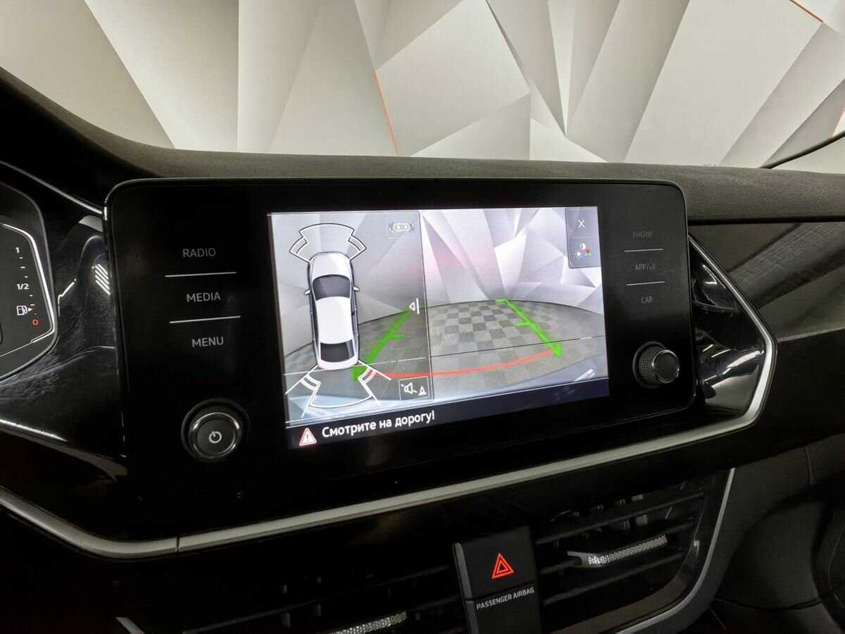 Volkswagen Polo б/у, 2021, Роботизированная. Фото: #15