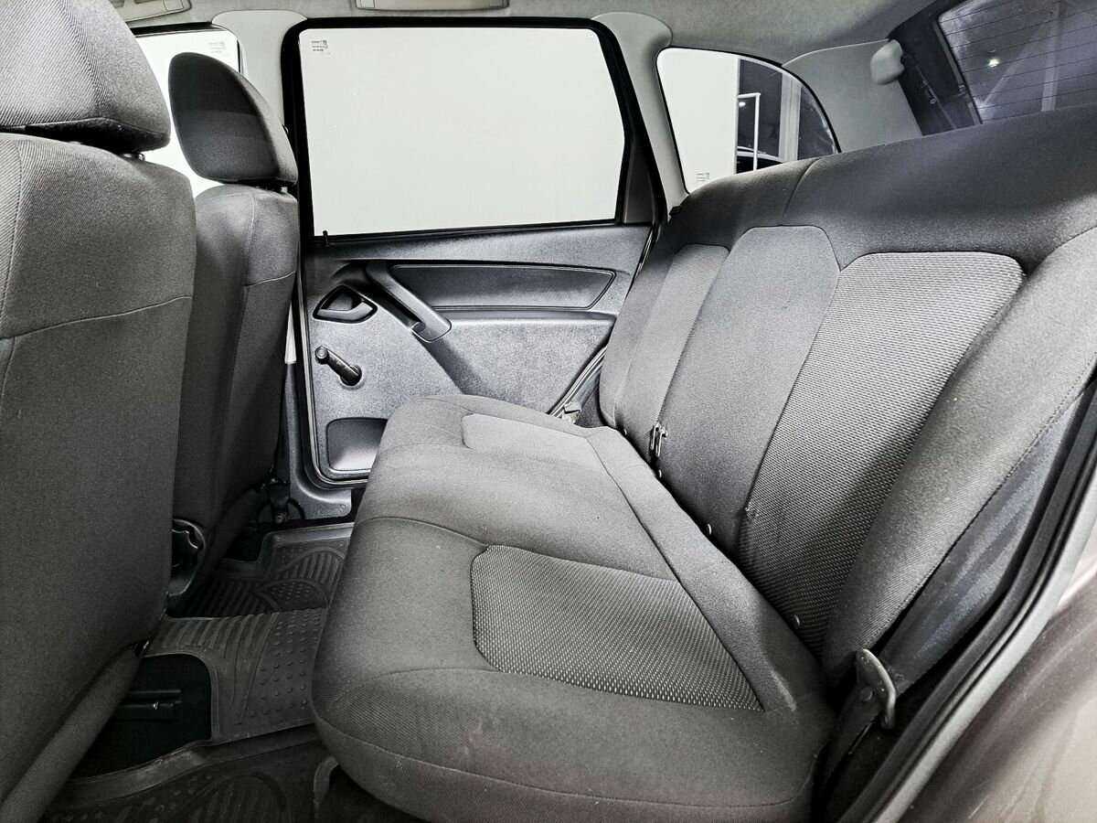 Lada (ВАЗ) Granta б/у, 2019, Механическая. Фото: #9