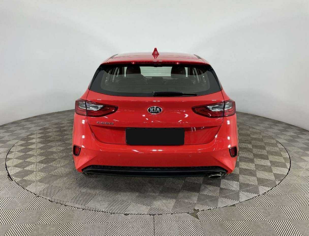 Kia Ceed б/у, 2020, Автоматическая. Фото: #2