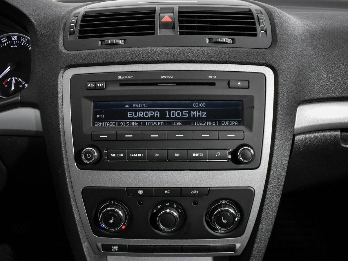 Skoda Octavia б/у, 2013, Механическая. Фото: #15