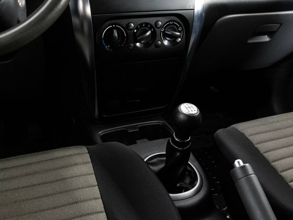 Suzuki SX4 б/у, 2012, Механическая. Фото: #12