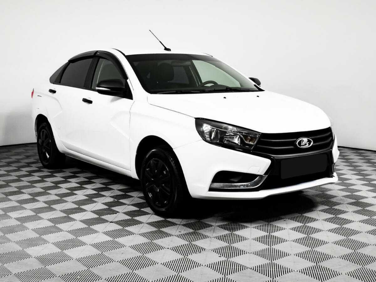 Lada (ВАЗ) Vesta б/у, 2021, Механическая. Фото: #2