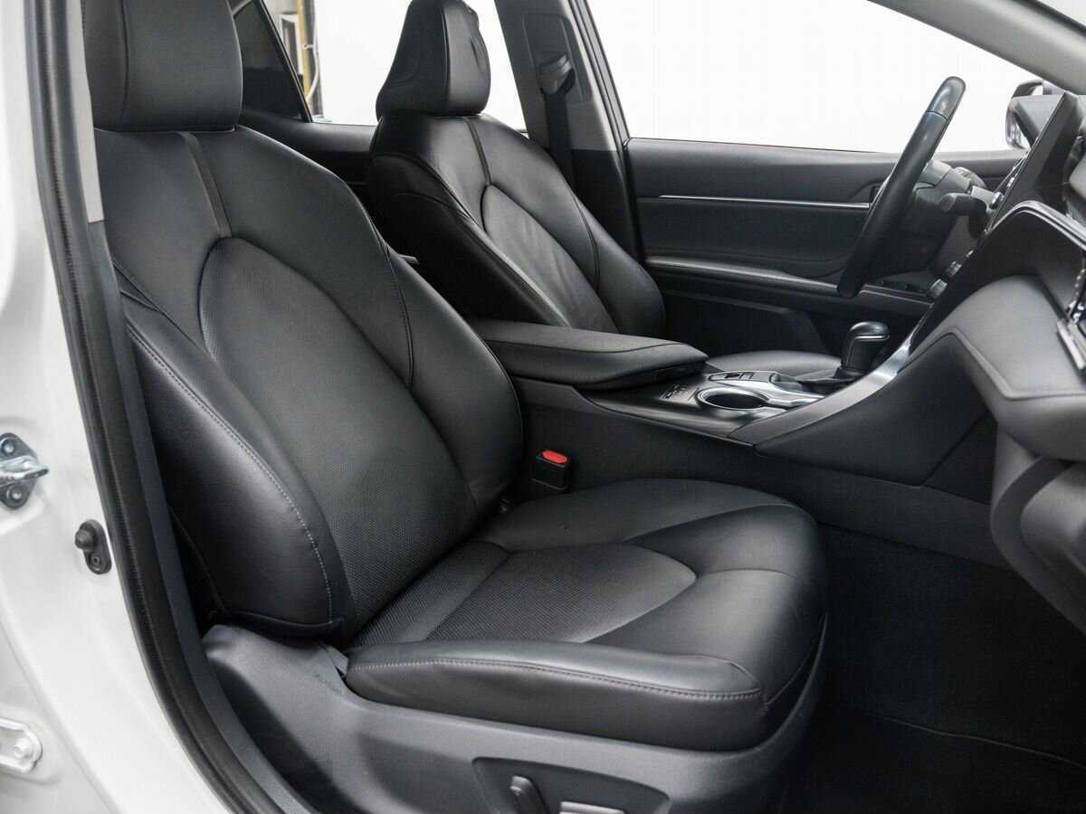 Toyota Camry б/у, 2022, Автоматическая. Фото: #7