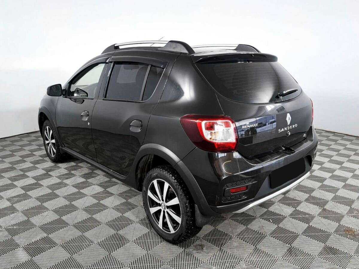 Renault Sandero б/у, 2016, Автоматическая. Фото: #5