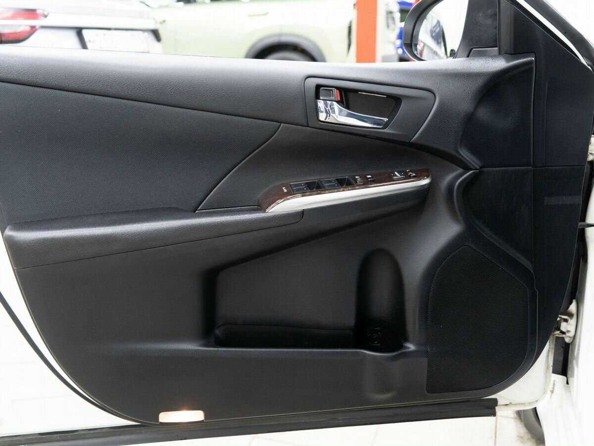 Toyota Camry б/у, 2016, Автоматическая. Фото: #14