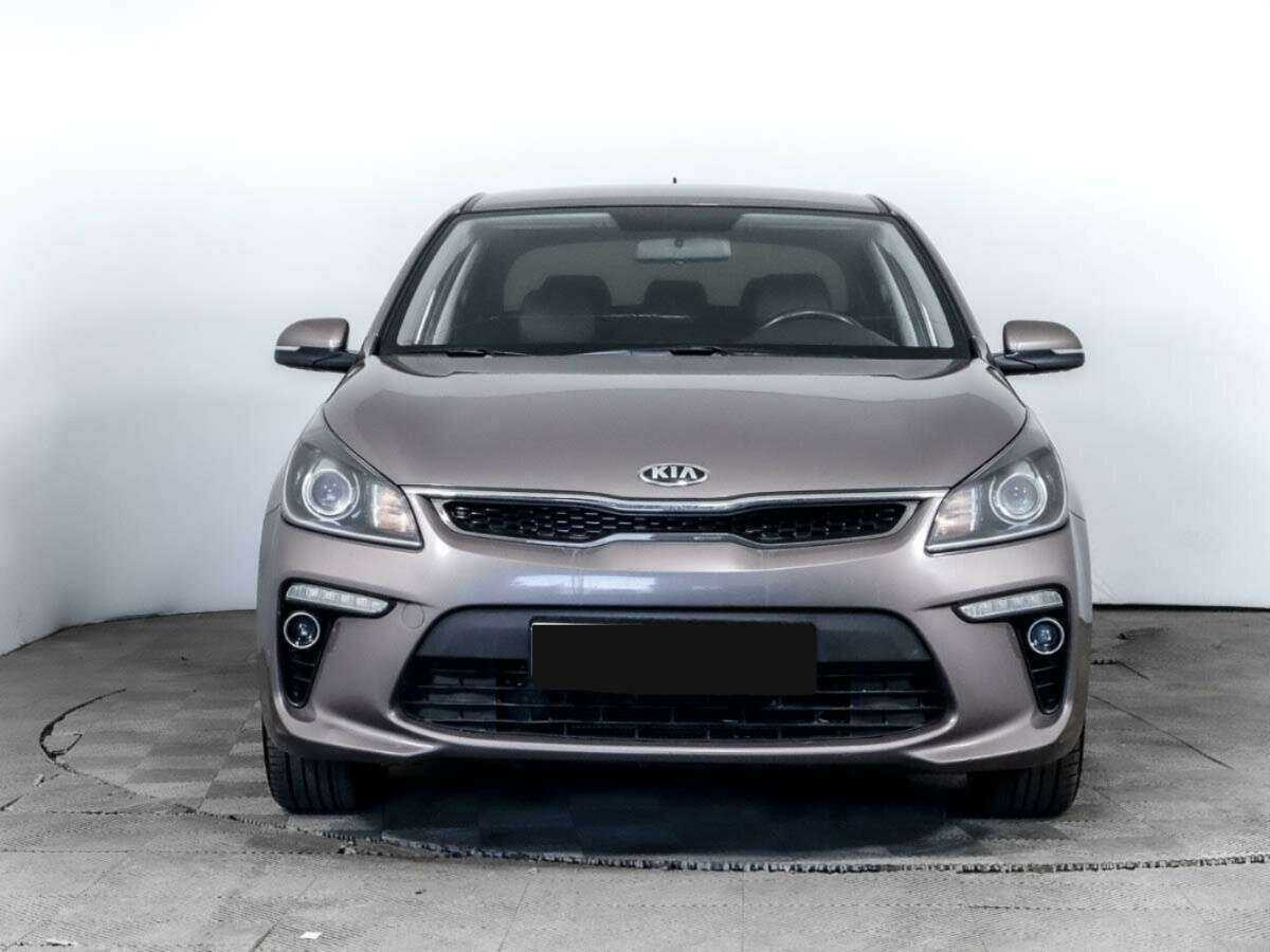 Kia Rio б/у, 2017, Автоматическая. Фото: #1
