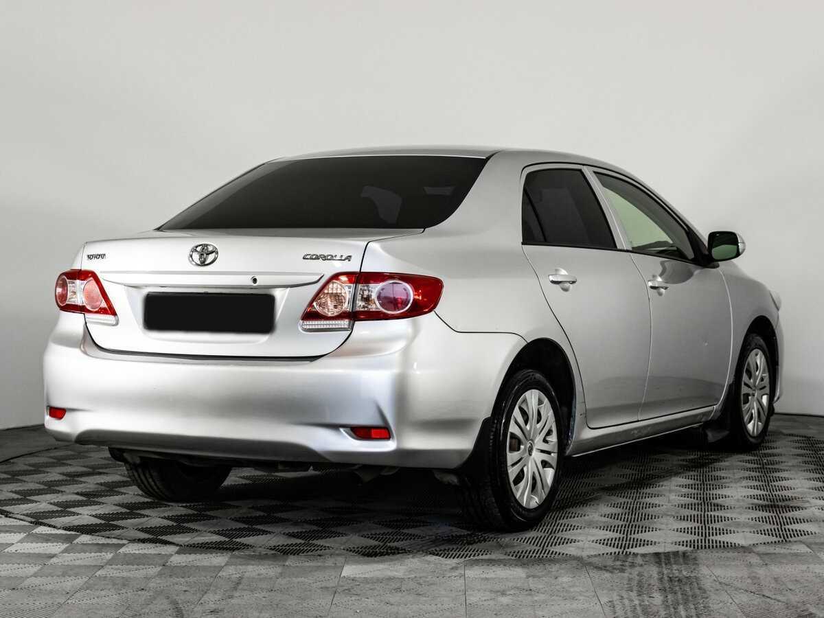 Toyota Corolla б/у, 2012, Механическая. Фото: #3