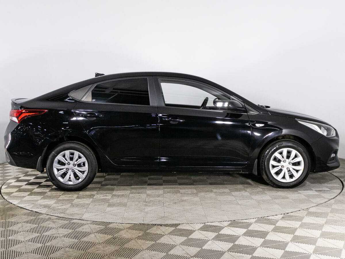 Hyundai Solaris б/у, 2017, Автоматическая. Фото: #3