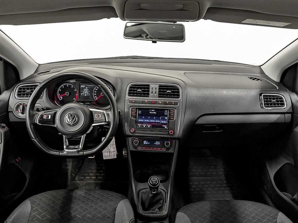 Volkswagen Polo б/у, 2018, Механическая. Фото: #13