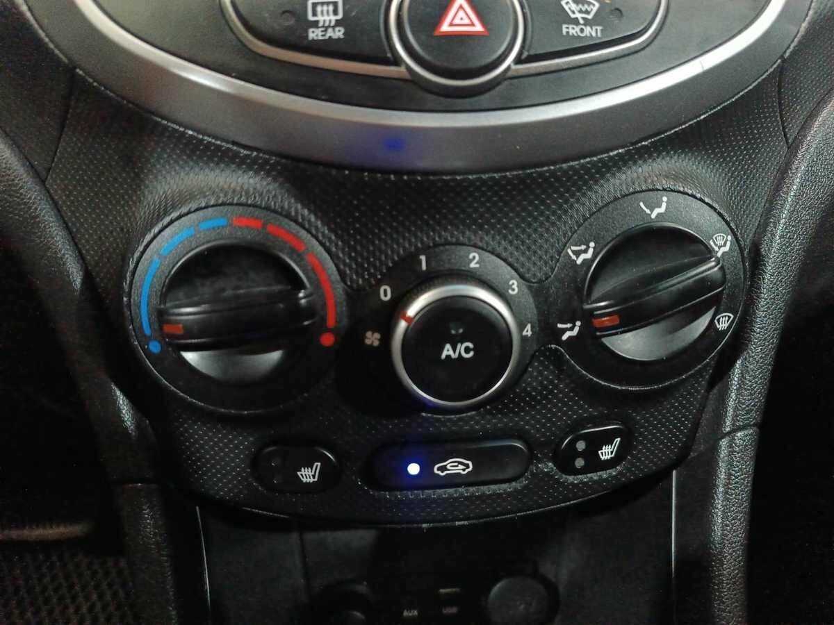 Hyundai Solaris б/у, 2016, Автоматическая. Фото: #14